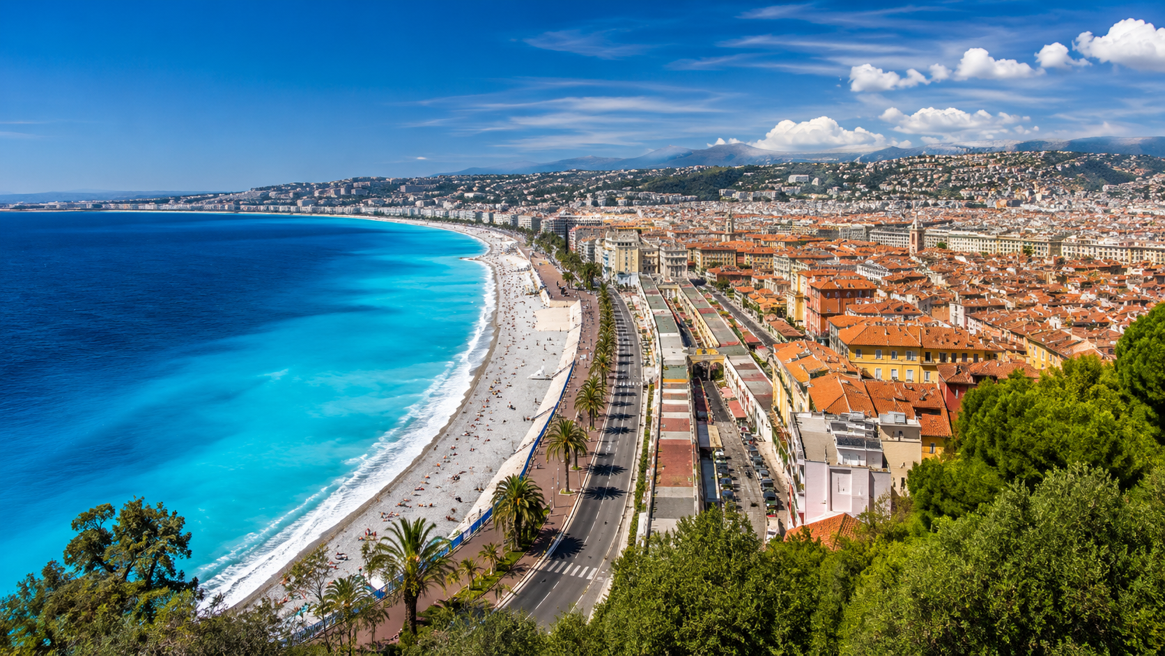 Vue de Nice et de la Promenade des Anglais pour la zone Côte d'Azur